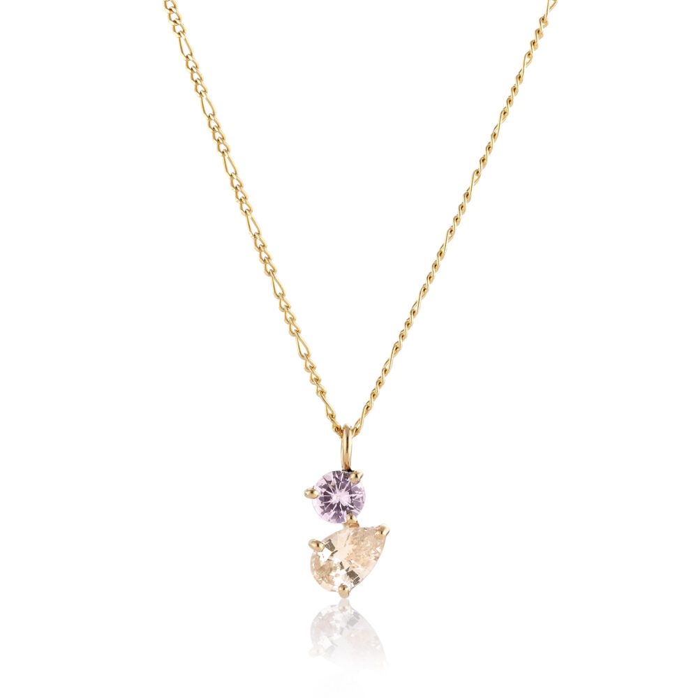 Peach sapphire necklace with pink sapphire set in 18K yellow gold