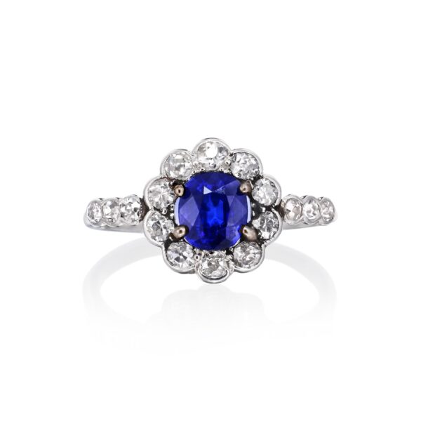 Art deco engagement ring