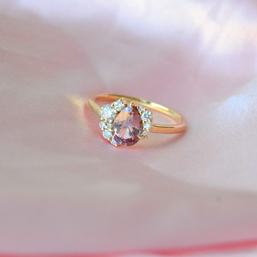 Asymmetric champagne sapphire ring with diamonds