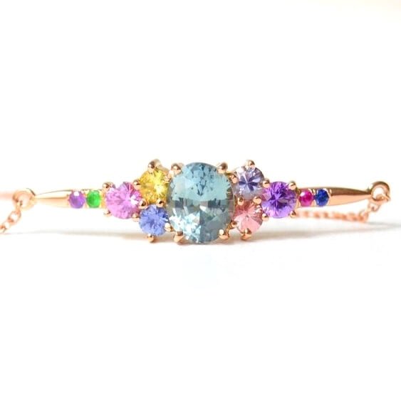 cluster bracelet with sapphires set in 18k rose gold
