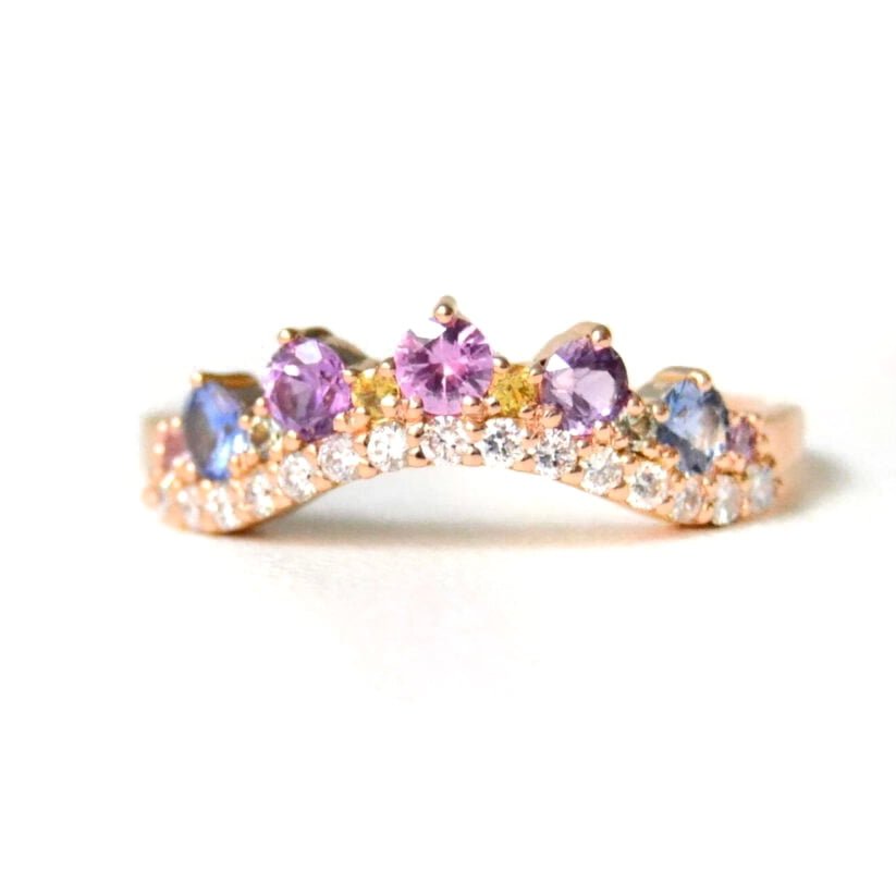 Pastel ring with sapphires