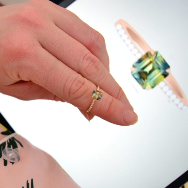 Bi-color sapphire ring with diamonds