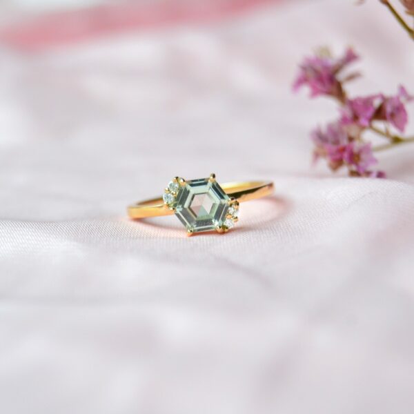 Hexagon ring with green sapphire and diamonds
