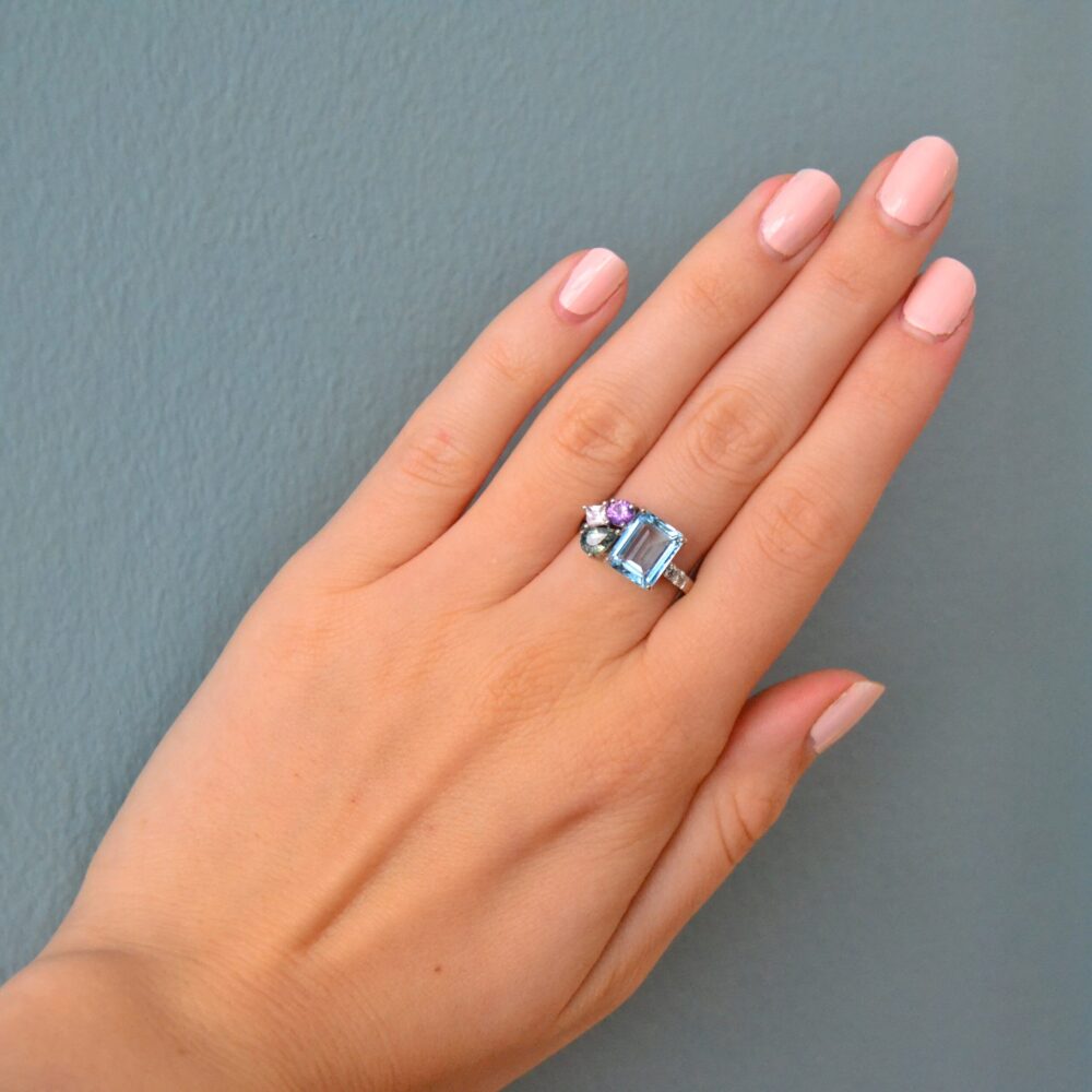 Aquamarine ring with sapphires and diamonds