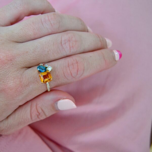 2ct orange sapphire ring