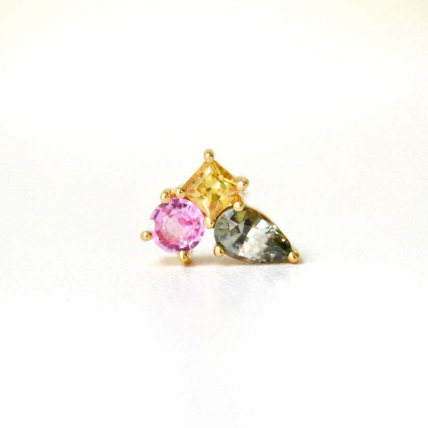 Cluster earring with saturated colorful sapphires and 18K yellow gold