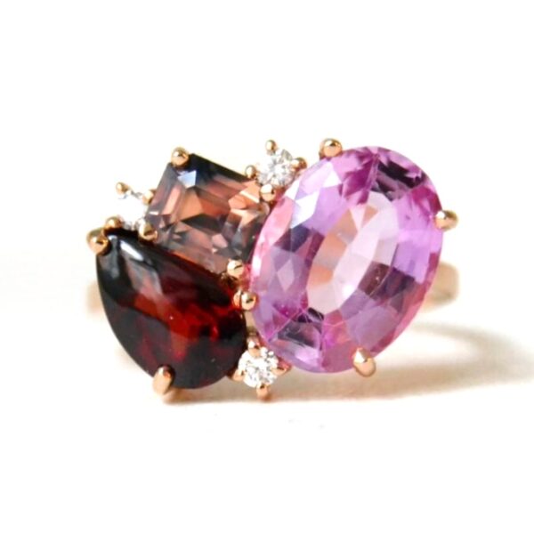 Heirloom garnet cluster ring with bi-color sapphire