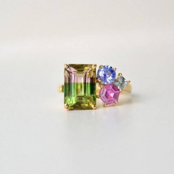 Bi-color cluster ring with colorful gems in 18K yellow gold