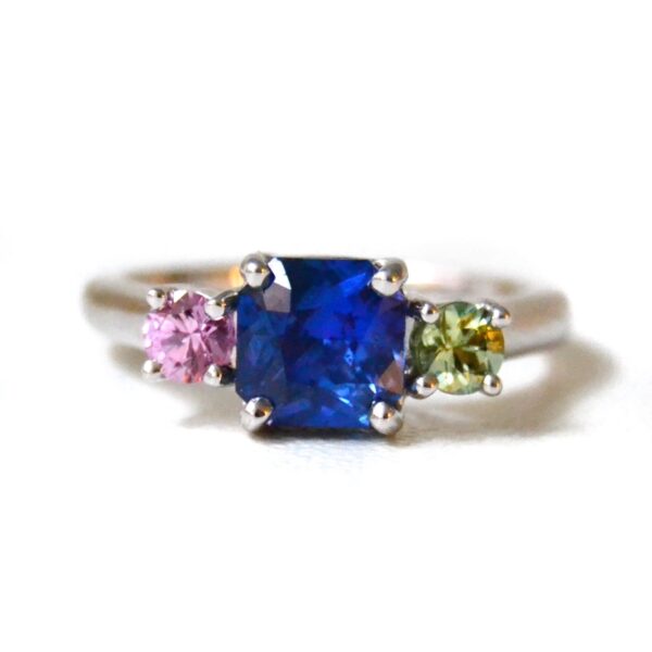 Colorful sapphire three stone ring