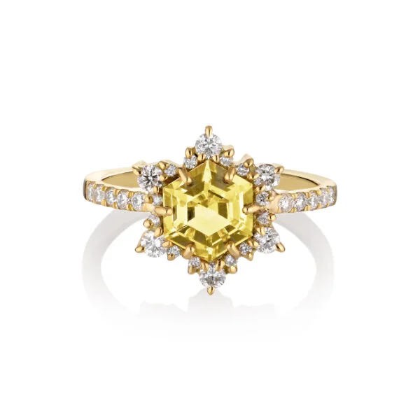 Sunflower ring with yellow sapphire and diamonds set in 18k yellow gold
