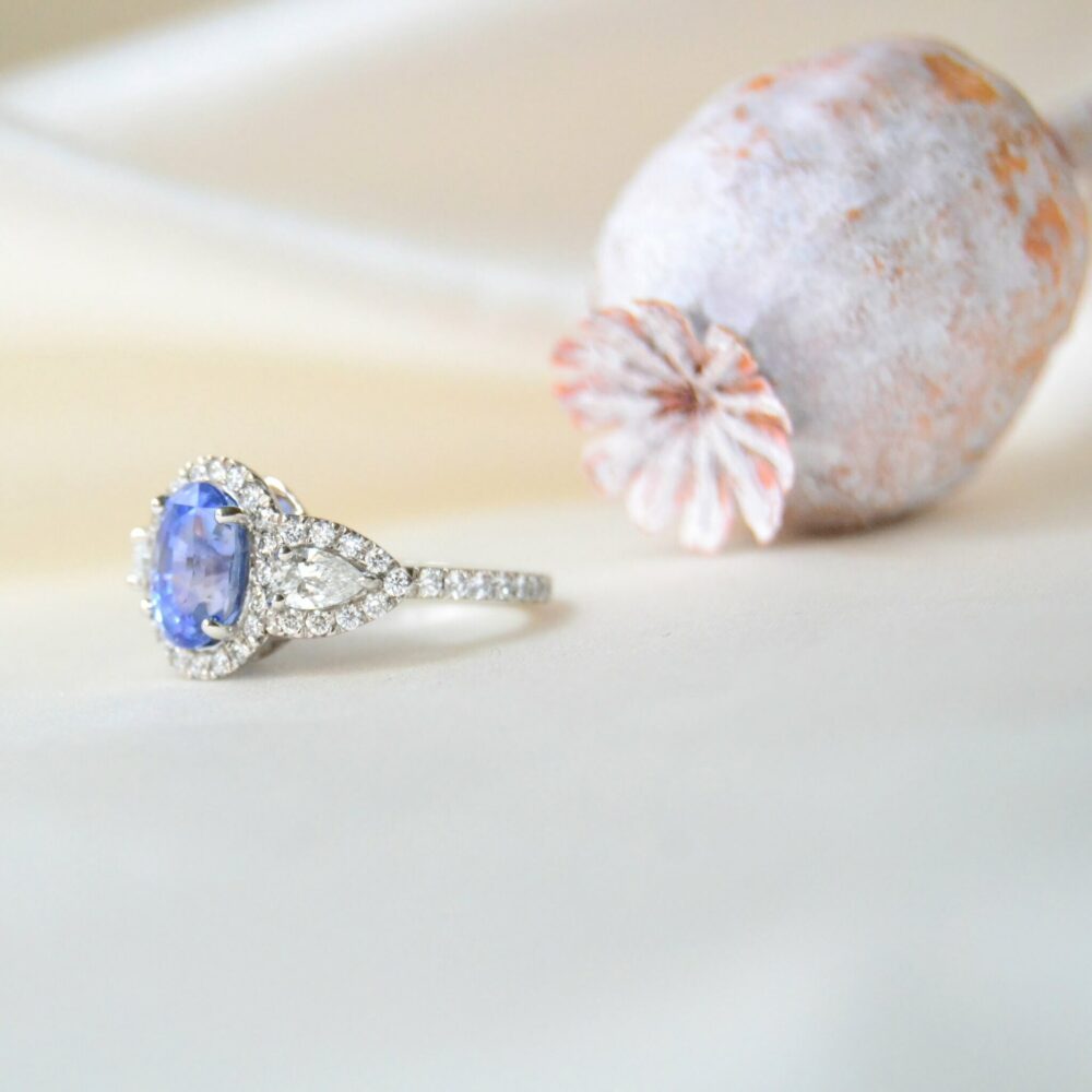 3ct blue sapphire three stone ring