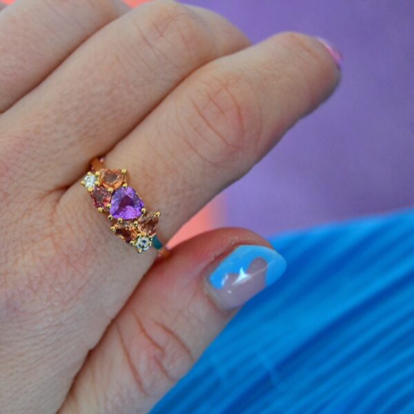 Heart shaped ring with sapphires